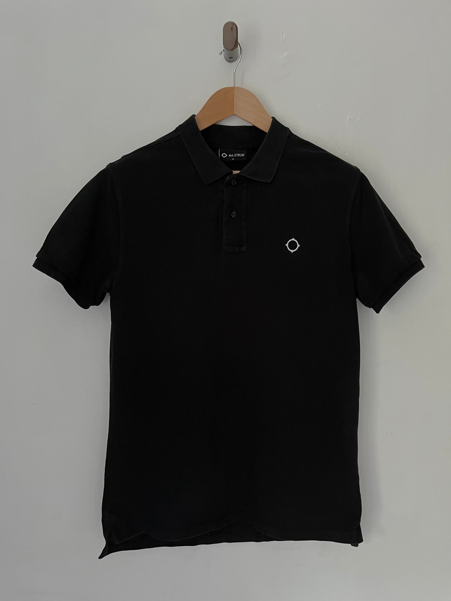 Mastrum Polo shirt size medium in black