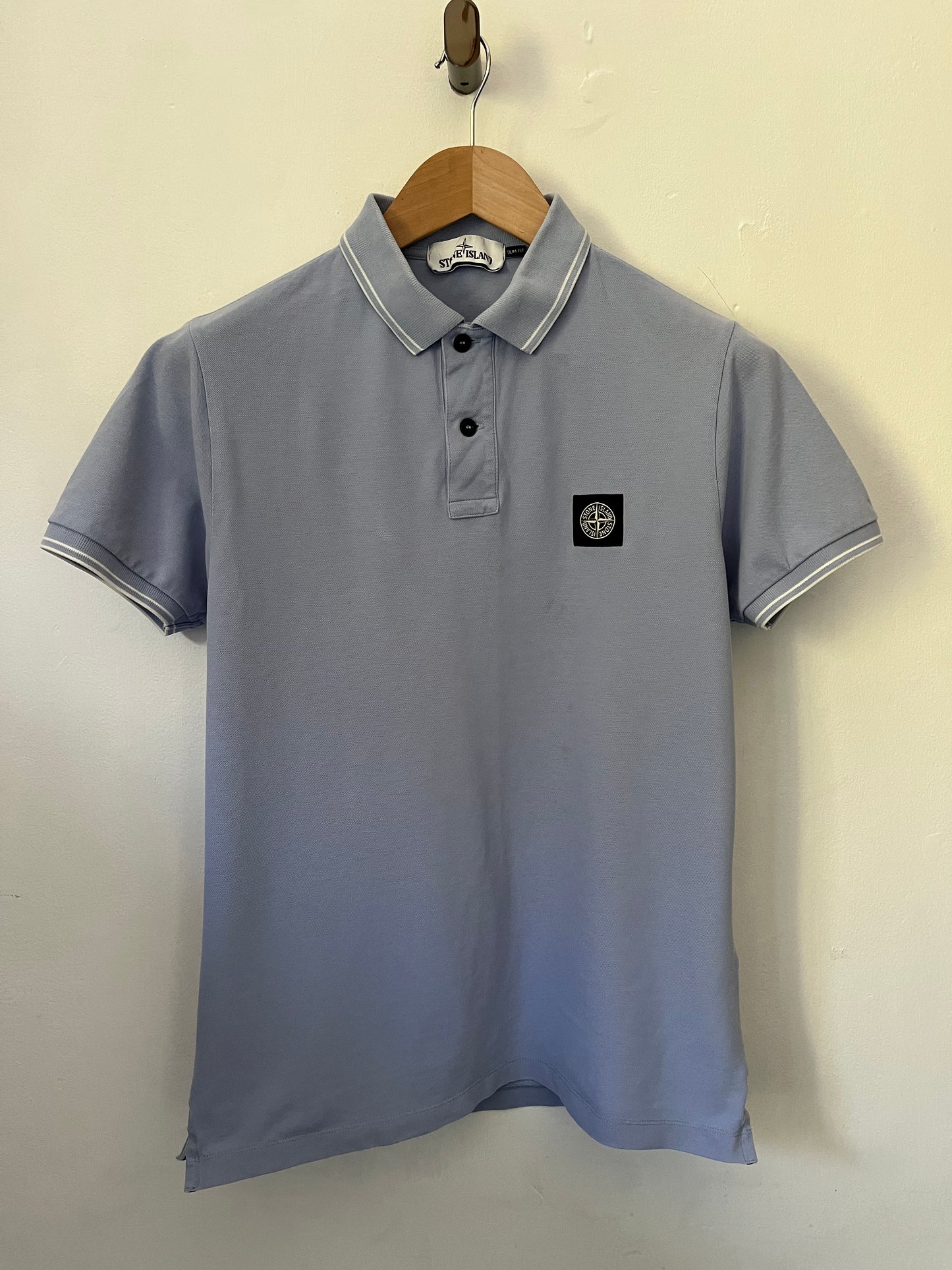 Stone island polo shirt size large slim fit in light blue ( fits more a medium )