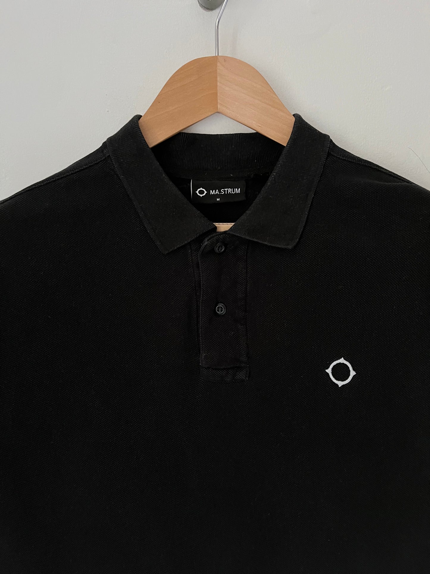 Mastrum Polo shirt size medium in black