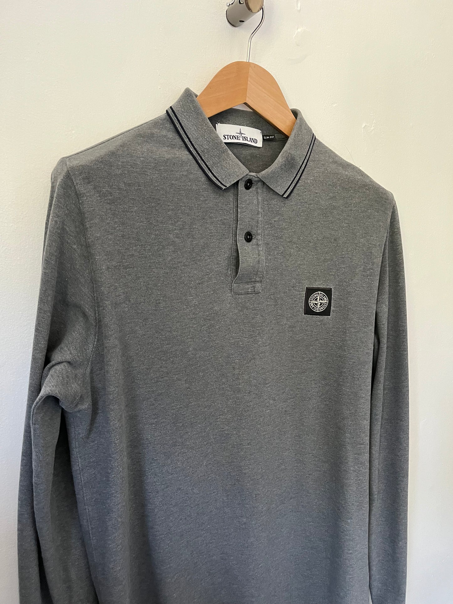 Stone island long sleeve polo shirt size xl slim fit in grey